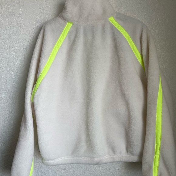 Puma White and Neon Yellow Fleece Jacket - Picture 5 of 7